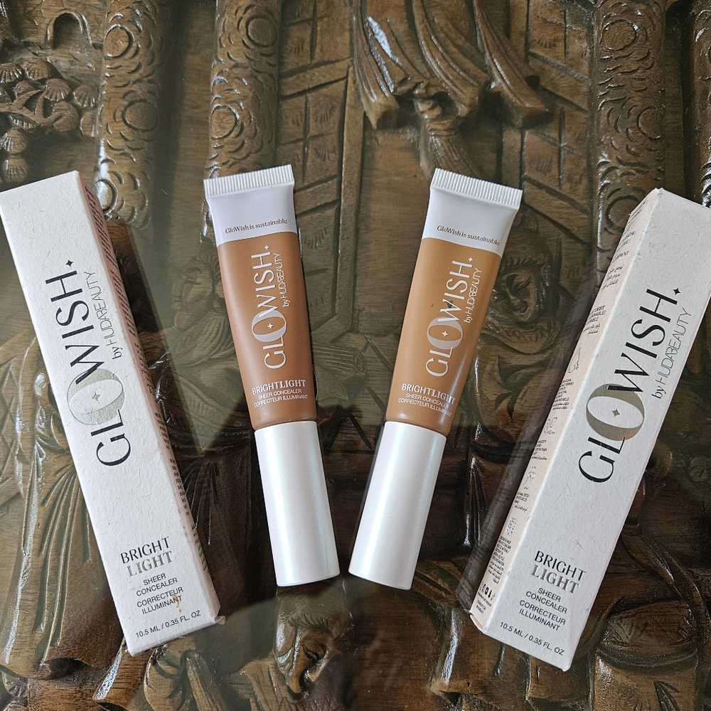 NIB Huda Bright Light Sheer Concealer 09 Extra Tan & 10 Deep Tan Retails $54
